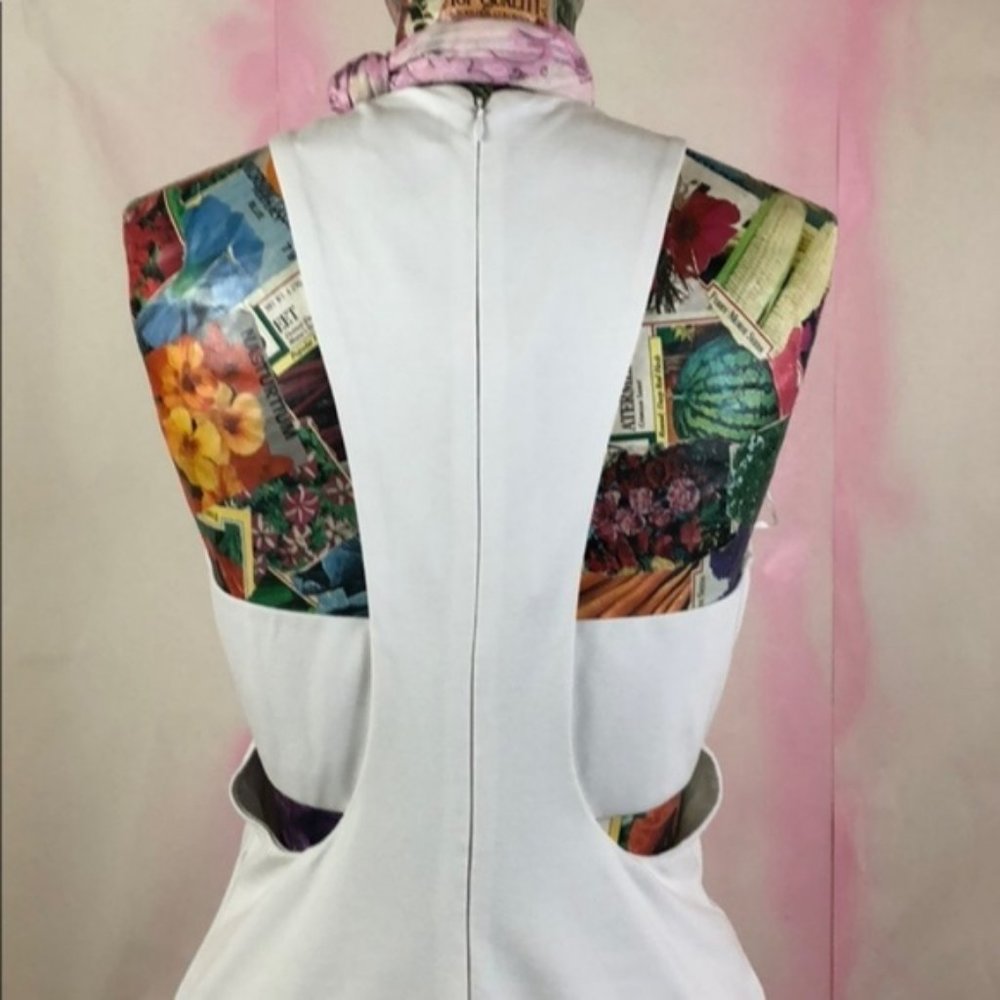 Kendall + Kylie Cut Out Pencil Midi Sheath Bo - Picture 7 of 7